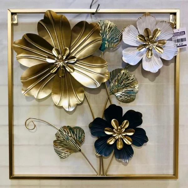 Elegant Metal Floral Wall Decor - Enhance Your Home Aesthetics